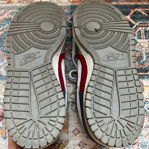 Rare Nike Women's Dunk Low Pro Grey Red Ohio State - Picture 5 of 5